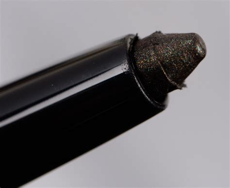 chanel 88 vert khaki|Chanel eyeliner noir intense.